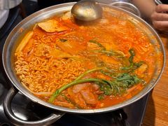 -富乐满 炸鸡&韩国料理 불로만(虹泉路店)