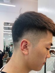 -I+造型烫发染发