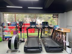 -征成健身连锁私教工作室(九公里店)