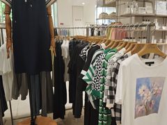 -王府井奥莱临潼小镇(临潼店)