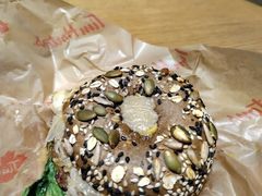 烤牛肉贝果三明治-Tims天好咖啡·贝果(东方广场店)