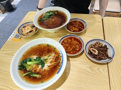 -得得本帮面馆(台儿庄路店)