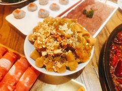-旧街市鲜货老火锅(大光路店)