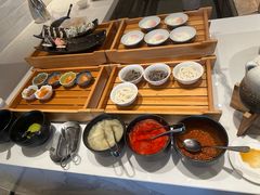 -深圳国际会展中心希尔顿酒店(前海华发冰雪世界店)