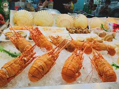 -六合夜市