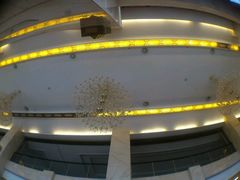 -金孔雀温泉旅游度假村