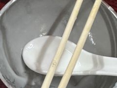 -陈老添美食店(宝华路店)