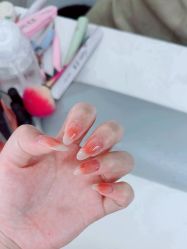 -尤米一站式美甲美睫