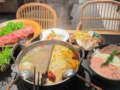 -三出山火锅(南京万象天地店)