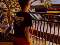 -SHAN山(前滩太古里店)