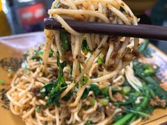 -上上签·冷锅串串(六灌路店)