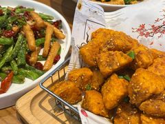-俭寨大盘鸡·手抓肉·烧烤新疆菜(乌苏路店)