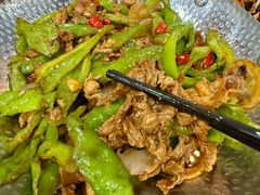 -湖南人家湘菜馆(镇江路店)