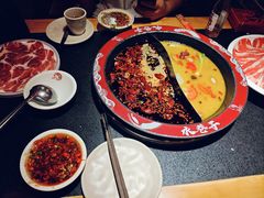 -水巷子·巴掌腰片重庆火锅(巧家店)