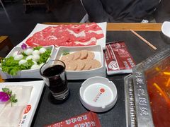 -陆派巴倒烫火锅(城东店)