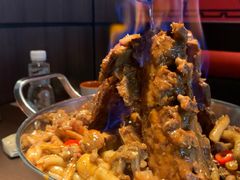 -胖哥俩肉蟹煲(湖滨银泰in77店)