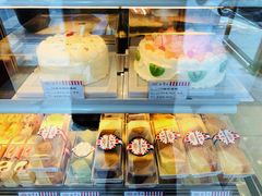 -红宝石·鲜奶小方·海派西点房(南丹店)
