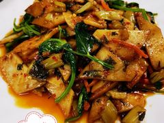-瑞丰园庭院餐厅·白族传统家常菜