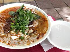 酱香牛肉细米线-啊墨江牛烂烀米线
