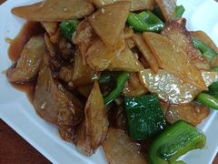 -东北风味思缘食府(对湖路店)
