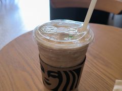 -星巴克(长沙友阿奥特莱斯店)