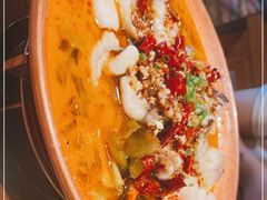 -云海肴·汽锅鸡·云南菜(天山百盛优客店)