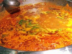 -野山舂·贵州现舂酸汤火锅(鸿通城店)