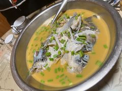 -赋石水库船头鱼红房子饭店