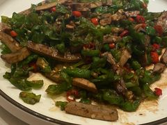 -虹泥小厨(南国花园总店)