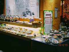自助调料区-丁里羊肉小镇(天鹅湖总店)