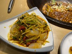 -万里闯关东铁锅炖菜馆(高新旗舰店)