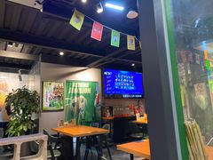 -京狮炙燥·精酿烧烤(首经贸店)