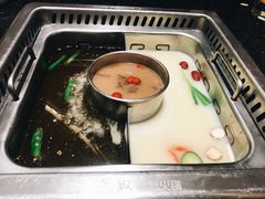 野山菌汤+骨汤+青椒辣-巴奴毛肚火锅(商城路店)