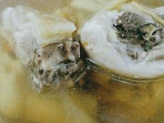-威邵鸡煲(西华路总店)