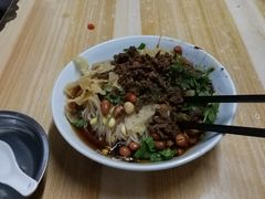 -罗家杏传统特色海南粉(人民西路总店)