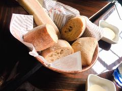 -YUE·6·西式融合餐厅(外滩六号店)