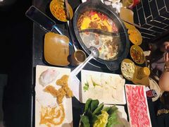 -宽板凳老灶火锅(簋街店)
