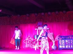 -关东情主题文化演艺餐厅
