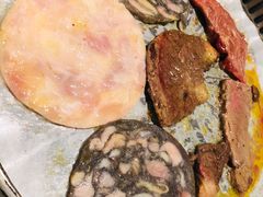 -佰烧海鲜烤肉火锅自助(世茂国际广场店)