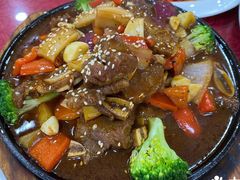 鸽蛋烧猪脚-老板厨房·妈妈菜(双港店)