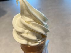 -麦当劳(龙洞店)