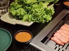 -臻牛烤肉