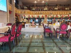 -碧中海汤泉汗蒸酒店