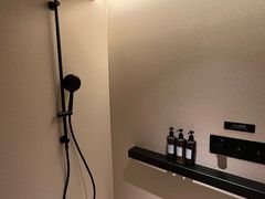 -深圳罗湖口岸国贸桔子水晶酒店