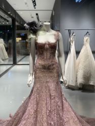 -Vera Wang婚纱礼服旗舰店