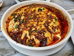 鹅油蒸臭豆腐-蔼若春.传承三十年云南菜(金碧公园店)