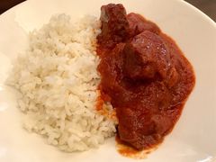 红烩牛肉饭送罗宋汤-东海咖啡馆