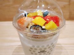 莓莓酸奶杯-喜茶(深圳丰盛町店)