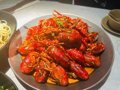 -巴厘龙虾·榜首油焖大虾(音乐学院·沿江酒馆店)