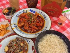 -小球滚滚湘菜馆·烤鱼·口味虾(太平街店)